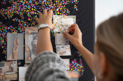 Cork board Colorful dot map