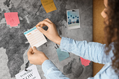 Memo cork board World map