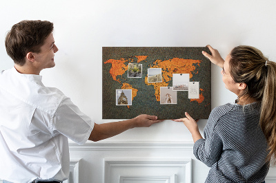 Memo cork board World map