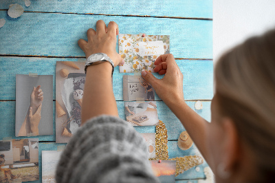 Memo cork board Seasheels on wood