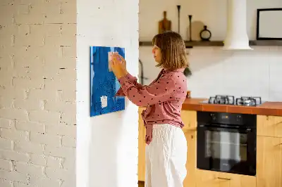Magnetic dry erase board with bird feathers print