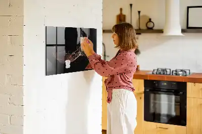 Magnetic dry erase board with spilled drink design
