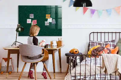 Magnetic dry-erase board leaf pattern