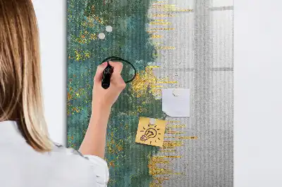 Magnetic writing board with decorative pattern