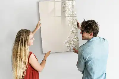 Magnetic dry erase board with delicate flowers design