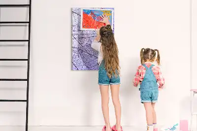 Magnetic dry erase board leaf texture design