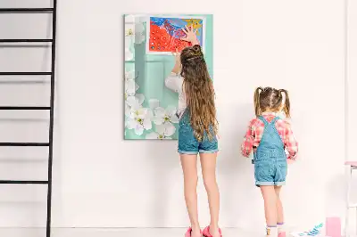 Magnetic dry erase board blooming flowers design