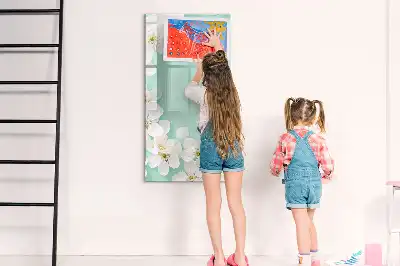 Magnetic dry erase board blooming flowers design