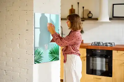 Magnetic writing board with exotic leaves pattern