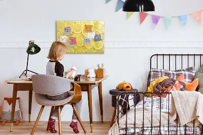 Magnetic marker board with lemon slices design