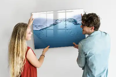 Magnetic marker board with water detail