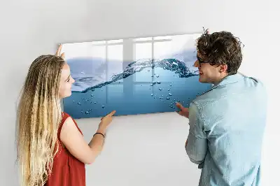 Magnetic marker board with water detail