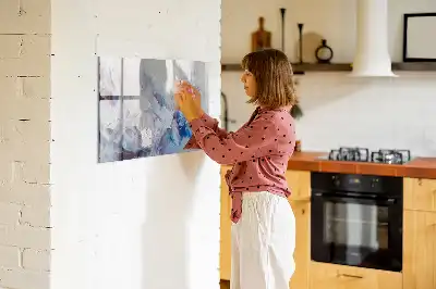 Magnetic marker board brush strokes design