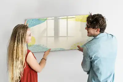 Magnetic marker board with patterned frame