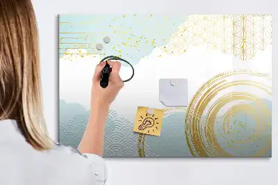 Magnetic marker board with decorative pattern