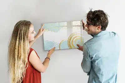 Magnetic marker board with decorative pattern