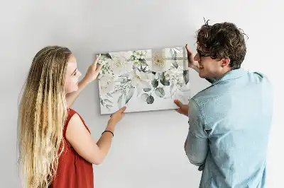Magnetic marker board with flowers design