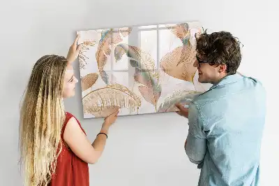 Magnetic marker board with leaf pattern