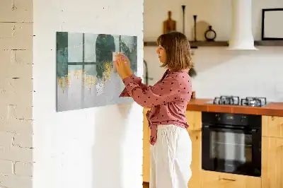Magnetic marker board with decorative pattern