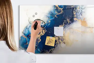 Magnetic marker board with marble pattern