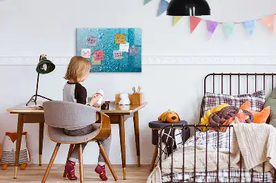 Magnetic marker board with water drops design