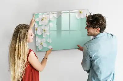 Magnetic marker board with a floating daisies design