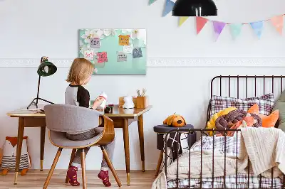 Magnetic marker board with a floating daisies design