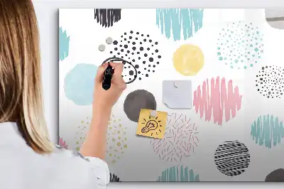Magnetic marker board with geometric pattern