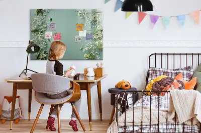 Magnetic marker board with delicate flowers design