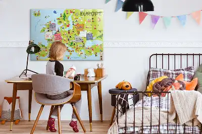 Magnetic world map with flags marker board