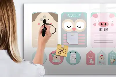 Magnetic marker board with happy animals design