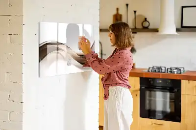 Magnetic marker board line abstraction design