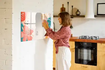 Magnetic marker board with Hawaiian plants design