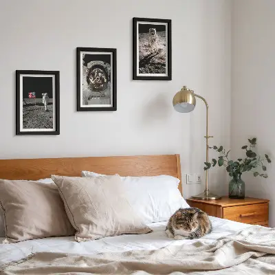 3-piece wall art set featuring astronauts landing on the moon
