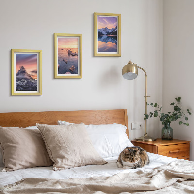 Framed triptych Landscapes of mountains, lakes and sunsets