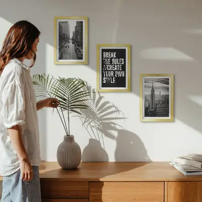 3-piece wall art set City streets in black and white with an inspiring inscription