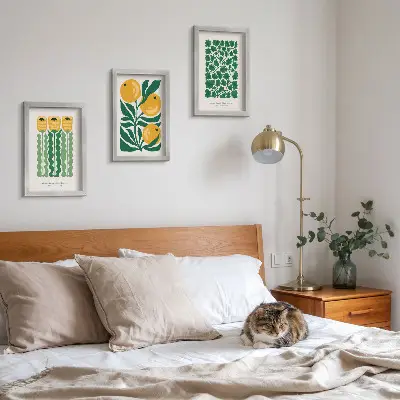 Photo frame wall gallery set with botanical flower and leaf prints posters