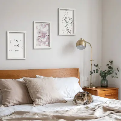 3-Piece wall art set featuring flowers and family in a minimalist design