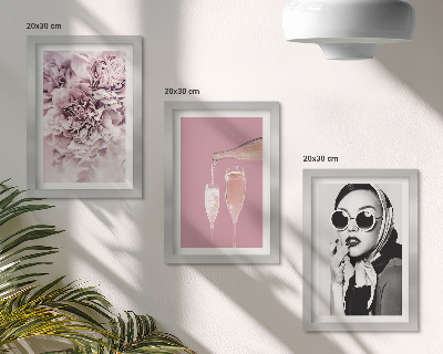 3-piece wall art set Flowers in shades of pink and an elegant woman