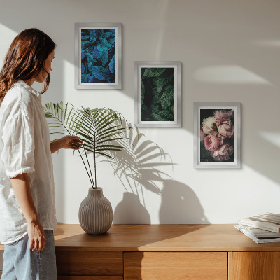Framed triptych Leaves and flowers in different colors