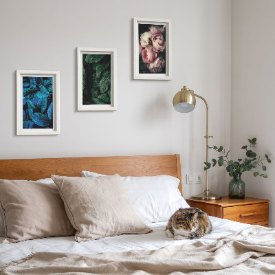 Framed triptych Leaves and flowers in different colors