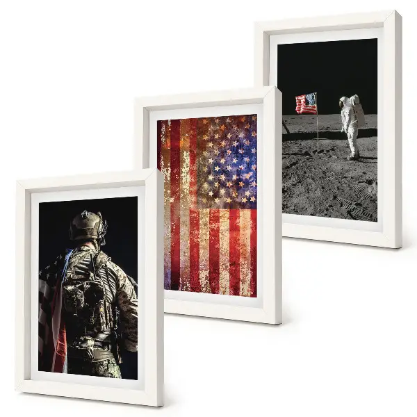 Photo frame wall gallery set with American flag theme