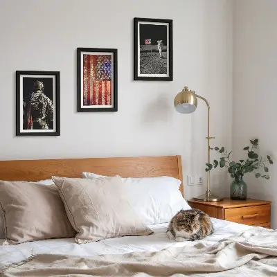 Photo frame wall gallery set with American flag theme