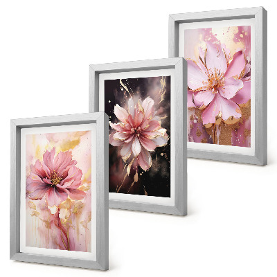 Framed triptych Floral compositions in shades of pink and white