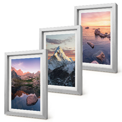 Framed triptych Mountain landscapes with water and rocks in the background