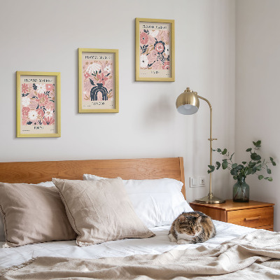 Photo frame wall Floral motifs in Tokyo, London and Paris