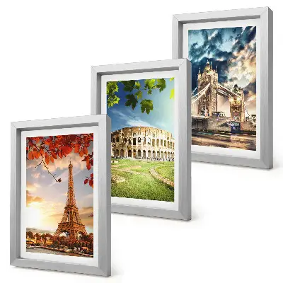Photo frame wall set featuring monuments of Europe in warm landscape colors