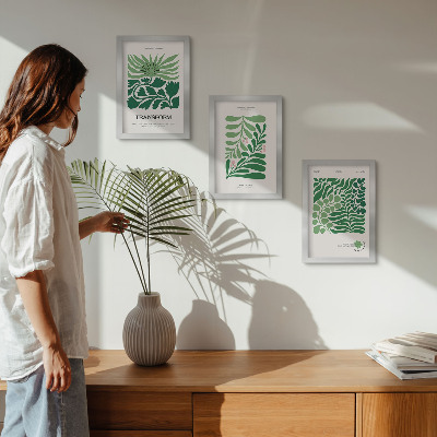 3-piece wall art set A set of green leaves and plants in various shapes