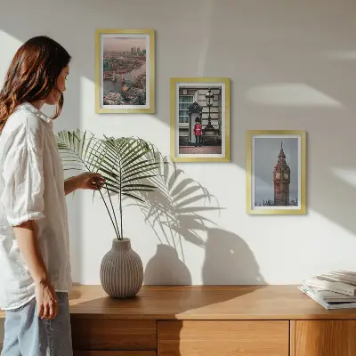 Photo frame wall gallery featuring London bridge and Big Ben guards