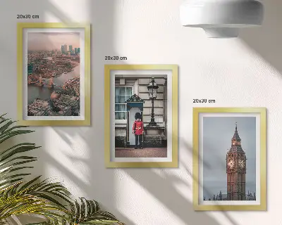 Photo frame wall gallery featuring London bridge and Big Ben guards